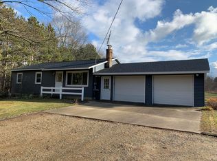 613 2nd St, Plainwell, MI 49080