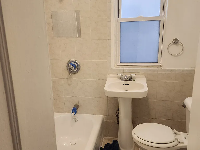 3019 Eastchester Rd #2 — Photo 3