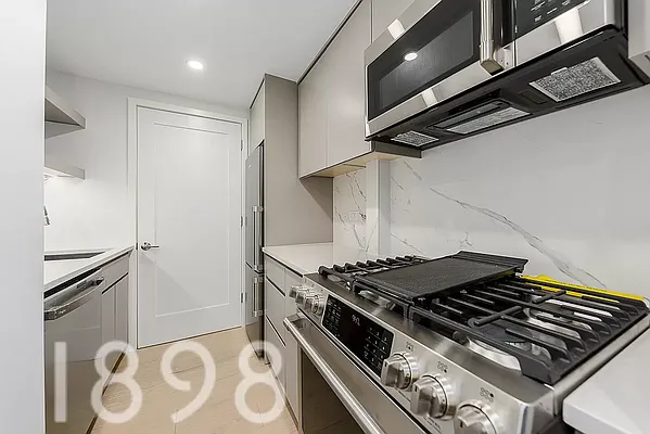 Rented by A&E Real Estate Management | media 2