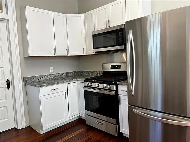 4435 Loyola Ave — Photo 20