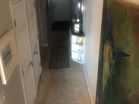 5th image of 5539 Soundside Dr APT B