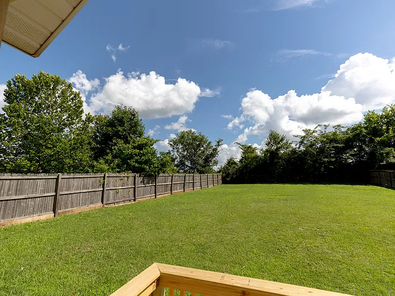 1410 E Fairwind — Photo 29