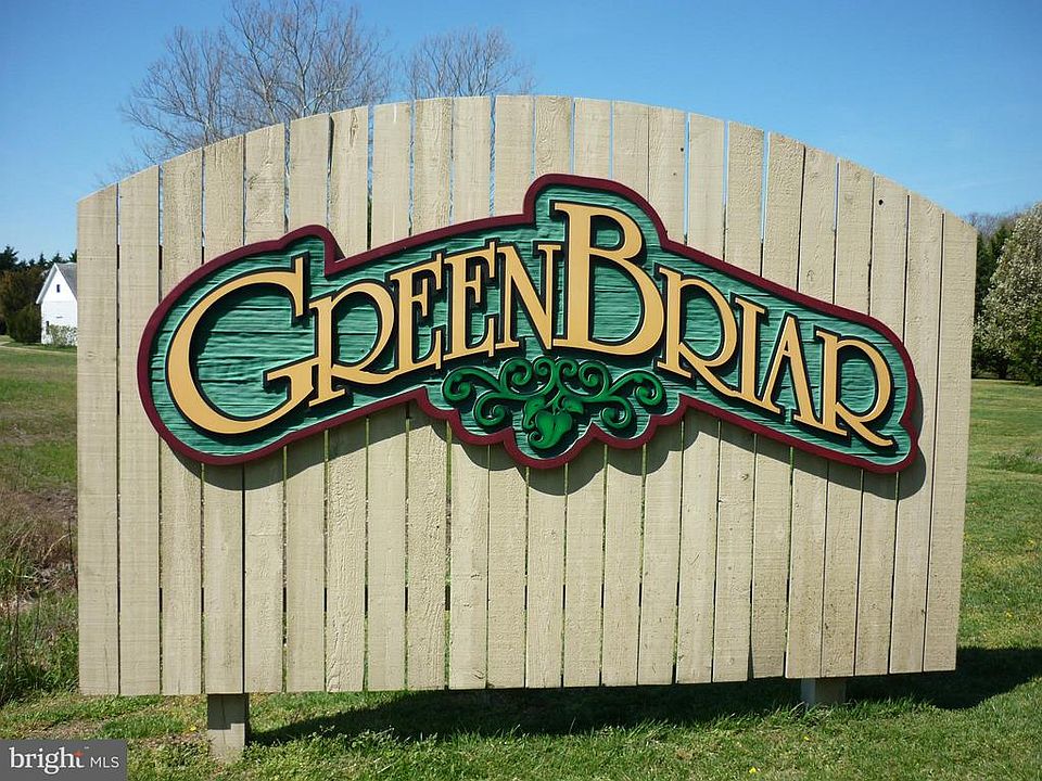 1st image of 4423 Green Briar Way