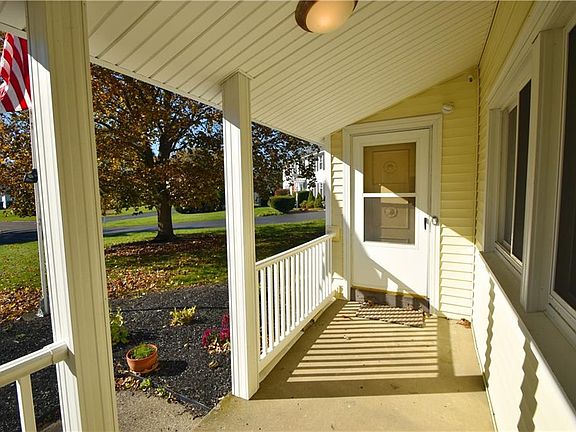 5th image of 21 Thrasher Cir