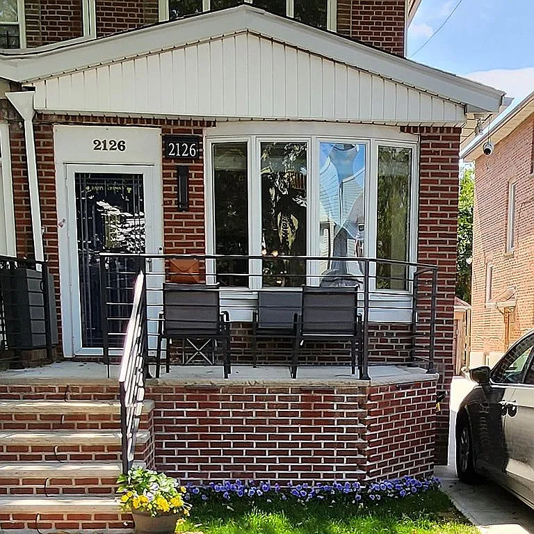 2126 New York Ave photo 1