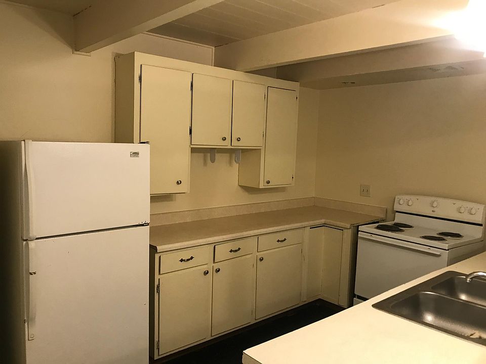 810 N 70th St, Kansas City, KS 66112 Zillow