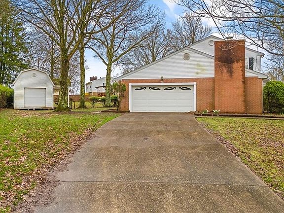 4th image of 127 Canterbury Dr