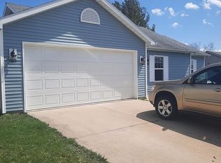 301 Deborah Dr, Fremont, IN 46737