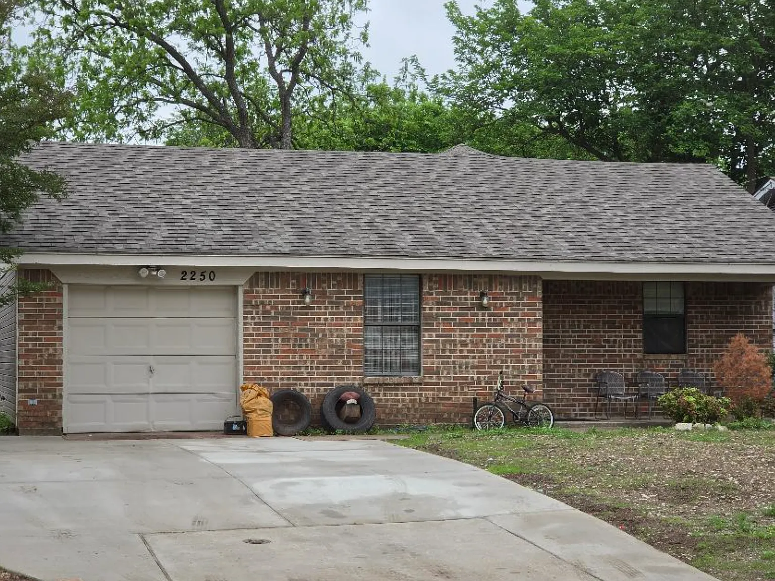 3 bed, 1.5 bath, 1200 sqft, $1,800 — Photo 4