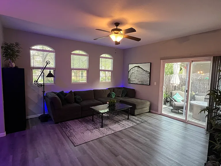 2834 Stonegate Dr — Photo 15