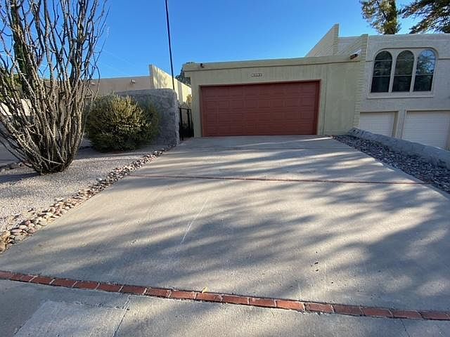 1st image of 2639 Fairway Dr