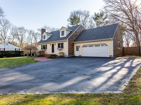 130 Highland Ave, Westport, MA 02790
