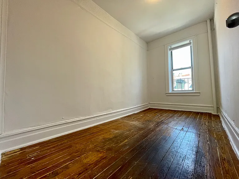 191 Grand St #20 — Photo 7