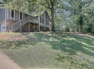 709 Colonial Dr, Alabaster, AL 35007