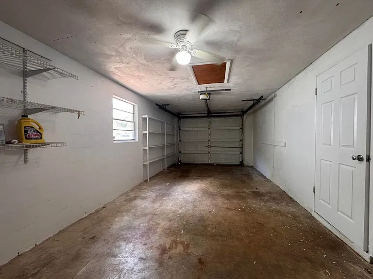 535 Olive St — Photo 14
