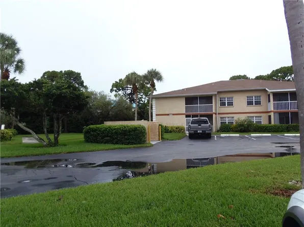 1544 SE Royal Green Cir #201, Port Saint Lucie, FL 34952