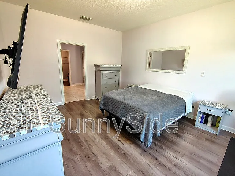 1047 Oak Bluff Dr — Photo 14