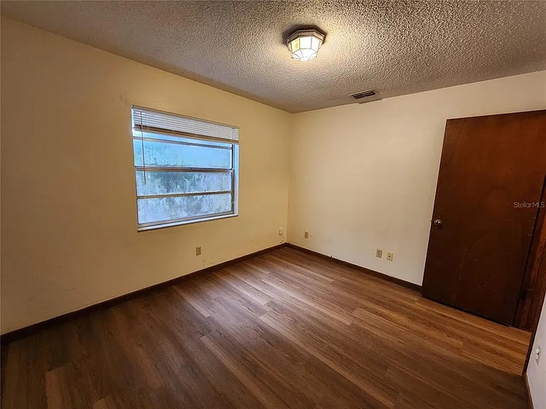 1209 SW 80th Dr — Photo 31