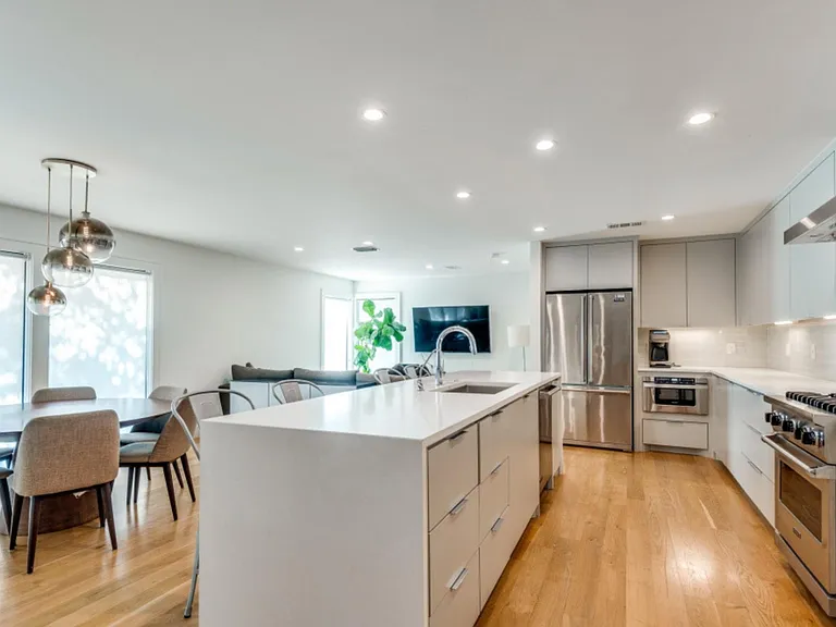 4071 Crown Shore Dr — Photo 3