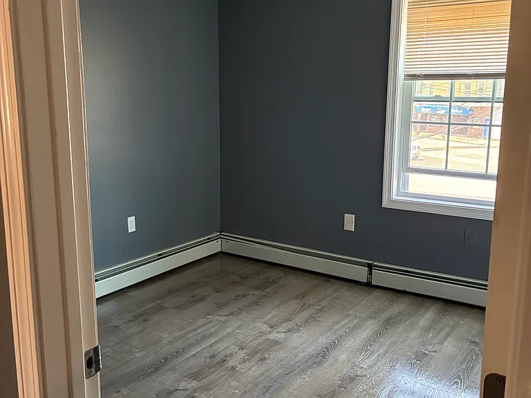 12 Mulberry St #3 — Photo 3