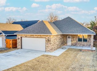 524 Remington Ave, Jones, OK 73049