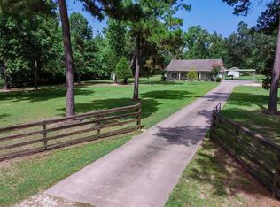10421 Daw Collins Rd, Cleveland, TX 77328