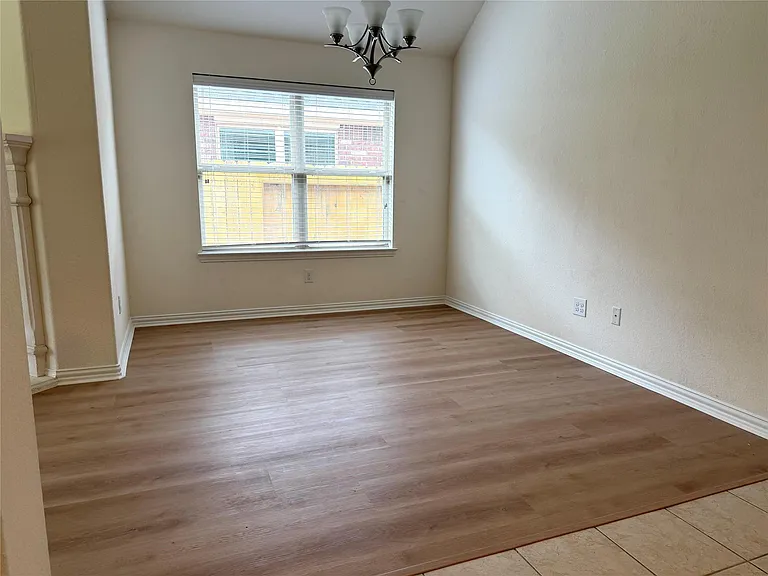 9230 Monarch Field Ln — Photo 10