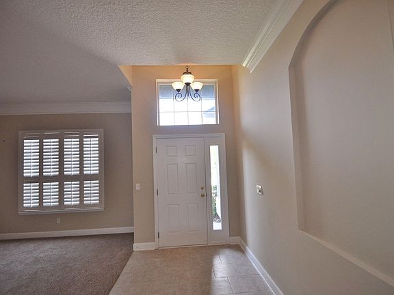 2nd image of 662 Hannah Park Ln