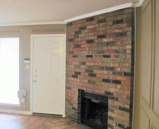 2nd image of 710 Royal Crest Dr