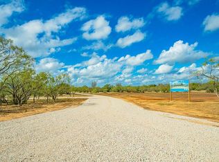 51 Baxter Blvd, Fredericksburg, TX 78624