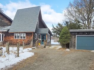 46 Long Hill Rd, Groton, MA 01450
