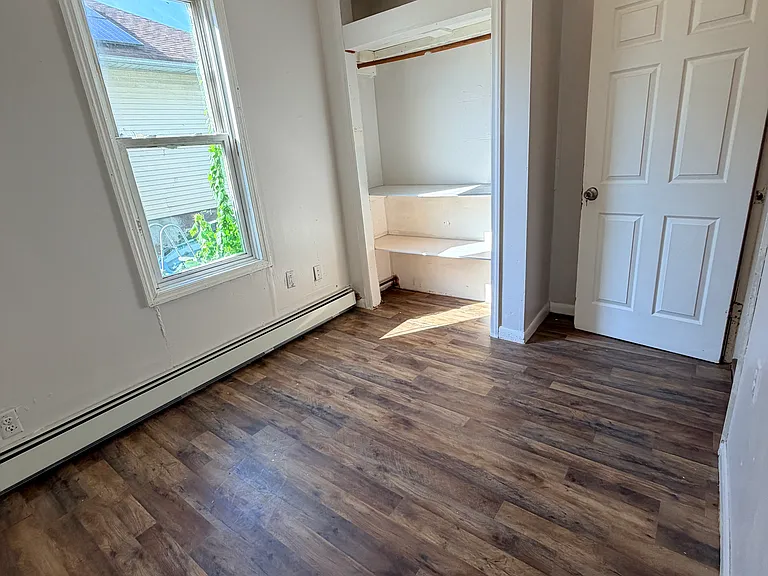 54 Ryerson Ave #1 — Photo 7