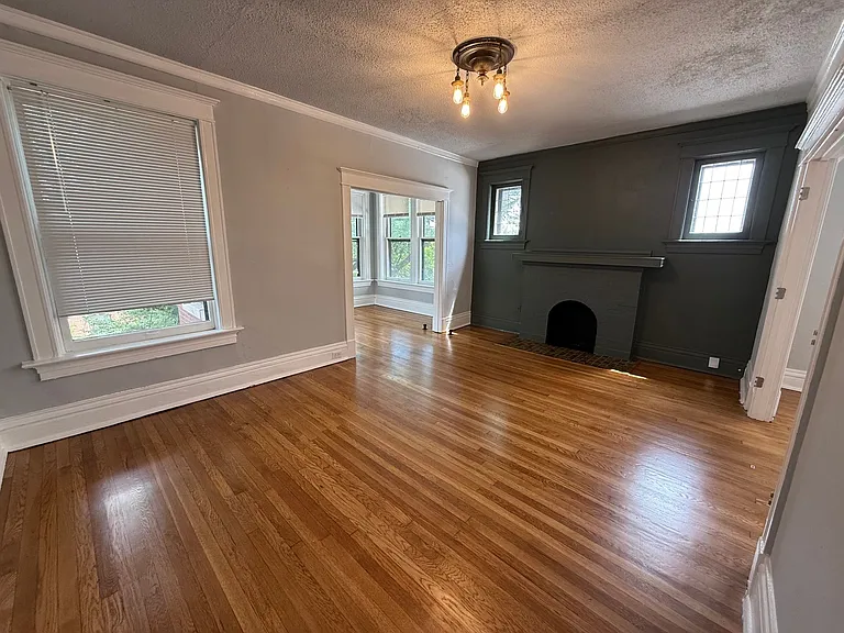4166 Russell Blvd #3E — Photo 7