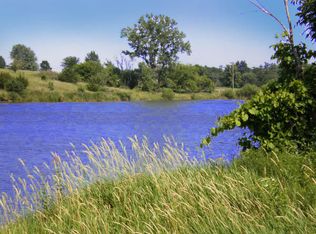 2308 Lake Trl, Fairfield, IA 52556