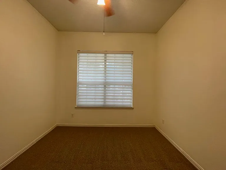 8525 Hudson St — Photo 18