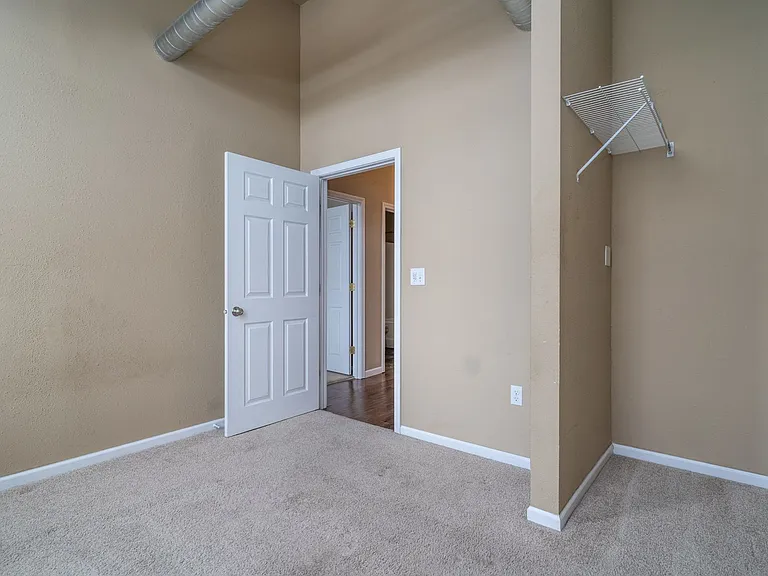 308 Demers - Residential — Photo 16