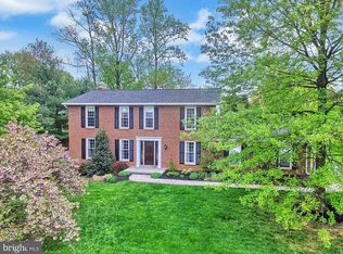 3530 Harrowgate Rd, York, PA 17402