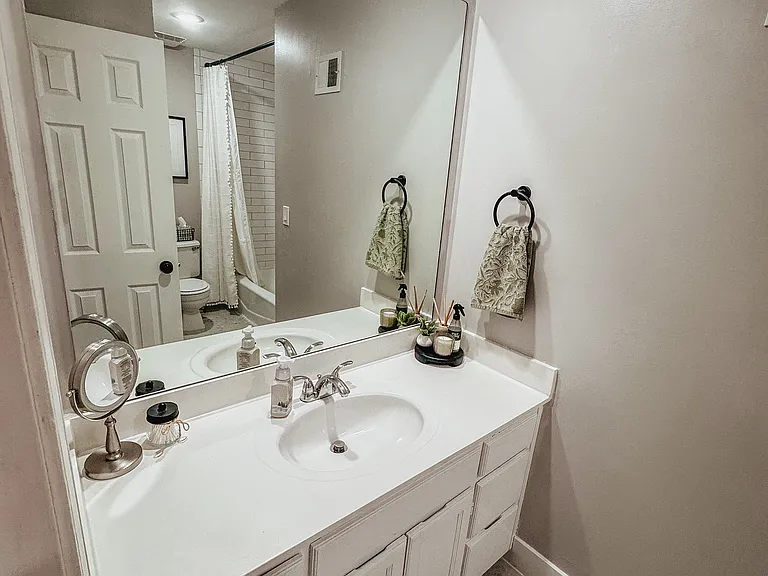 8133 Swarner Dr — Photo 17