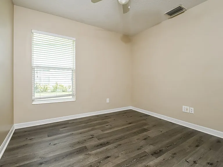 15215 Searobbin Dr — Photo 12