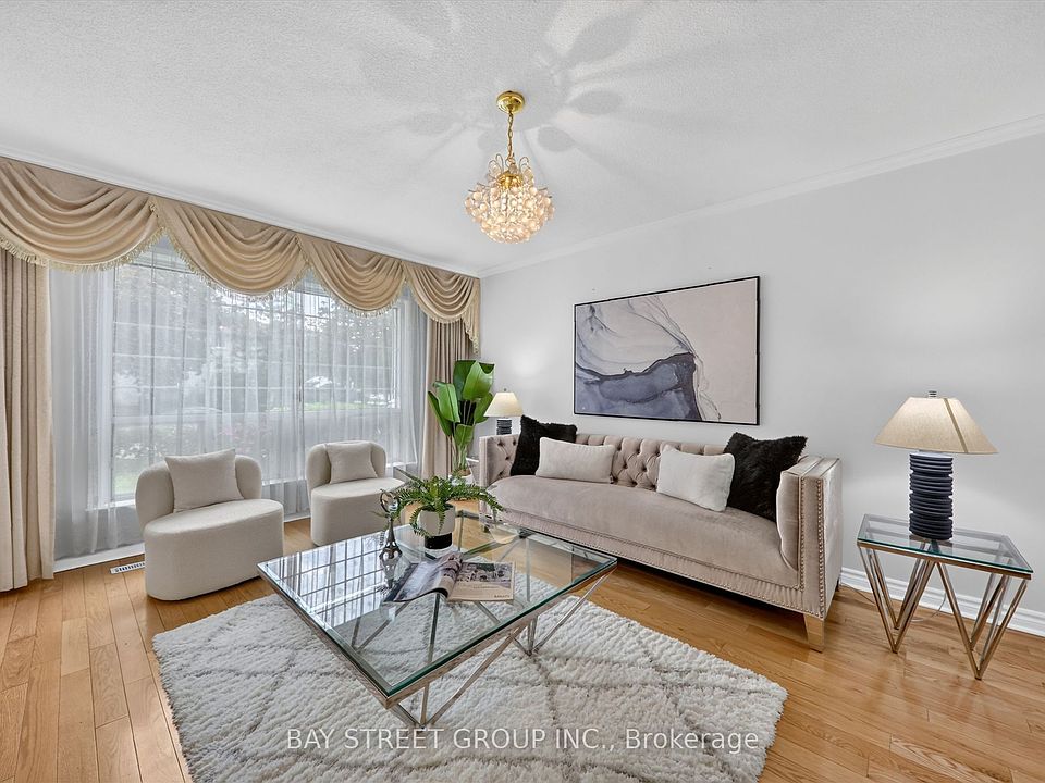 1st image of 95 Tineta Cres