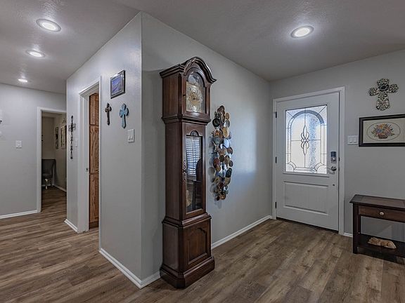3rd image of 1711 Grayson Ave