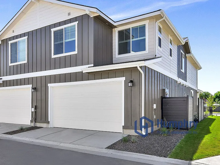 192 N Stratus Way — Photo 29