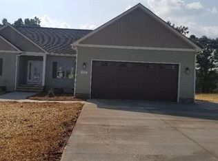 159 Greythorn Dr, Statesville, NC 28625