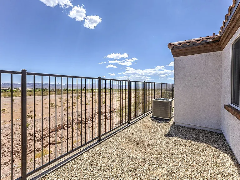 1535 Franklin Ln — Photo 25