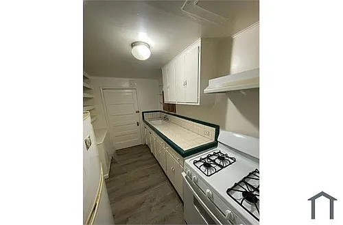 2639 N Maroa Ave #2639 Photo 1