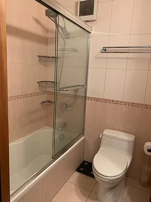 Rented by Vipler Realty | media 12