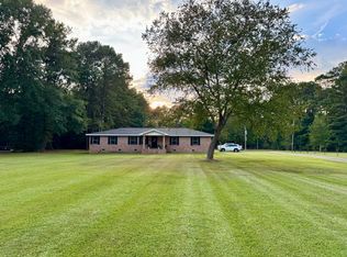 881 Macedonia Rd, Petal, MS 39465