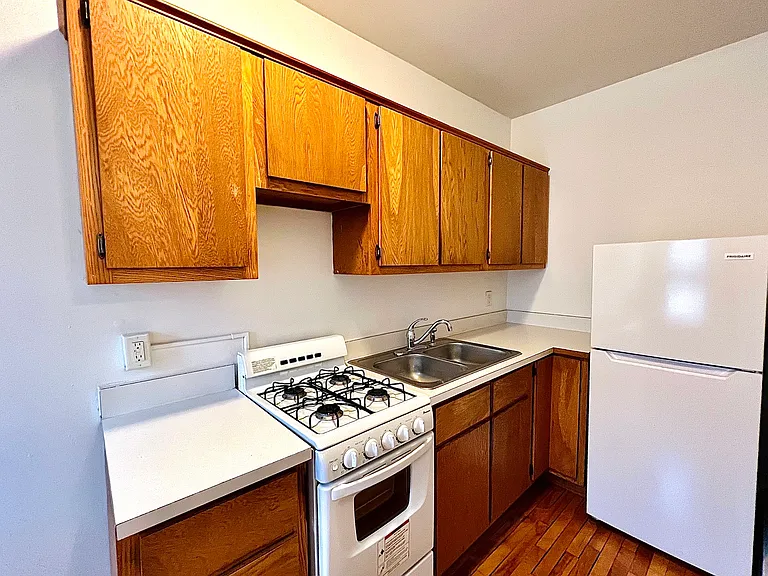 Stevens Square Apartments — Photo 77