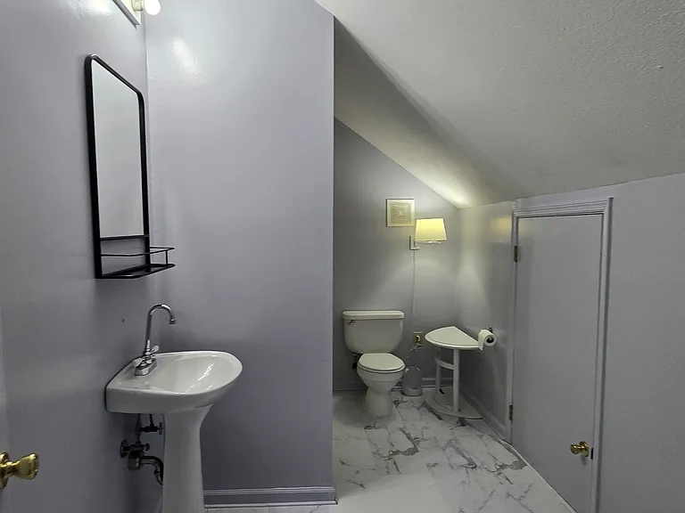 712 Stonewall St — Photo 49