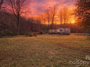 659 Cold Creek Rd, Canton, NC 28716